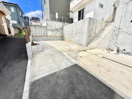  �O�ρ��J�[�X�y�[�X�L