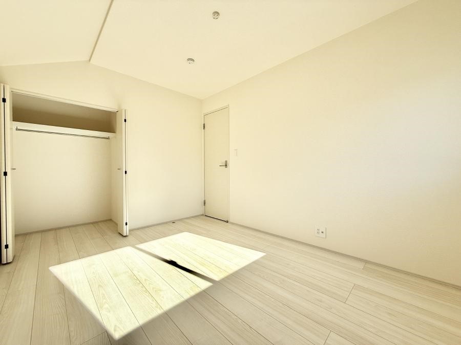 ���̑����� �������D��ŉ��₩�Ȏ��Ԃ��������