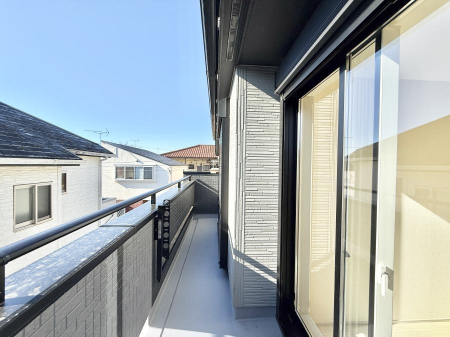 �o���R�j�[ ������ �G�߂̈ڂ낢����������J���I�ȋ�Ԃł�