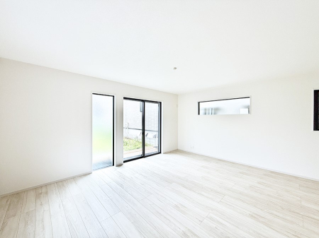 ���r���O ���������R�Ɖ�b�����܂��A�S�n�悢�ЂƂƂ�