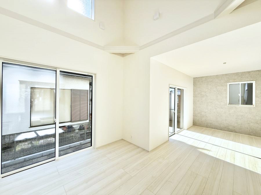 ���̑����� �������ӂƂ����u�ԂɍK����������A�S�n�悢�ꏊ