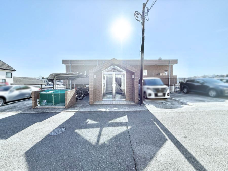 ���n�O�ώʐ^ �O�ρ��V������炵���n�܂�ꏊ�ŁA�Ƒ����J��[�߂�