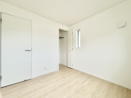 ���̑����� �������D��ŉ��₩�Ȏ��Ԃ��������