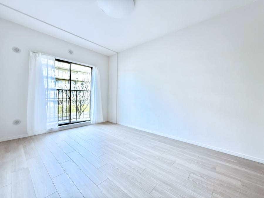 ���̑����� �����������������F�����̂������ŉ��₩�Ȏ��Ԃ��y���߂܂�