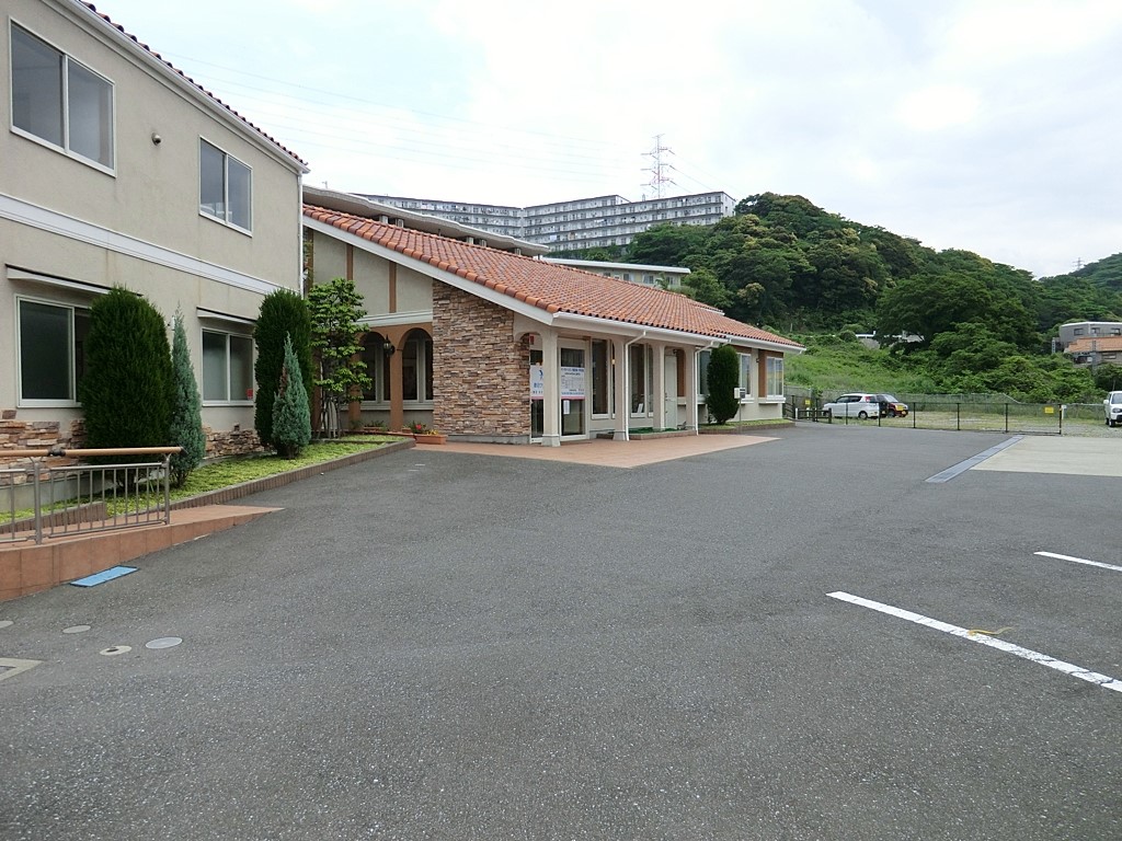 ���ӊ� �a�@ 600m �H���N���j�b�N