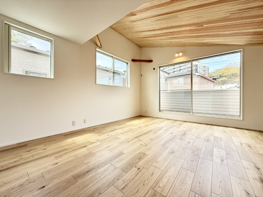 ���r���O �������V���v���������ґ�A��؂Ȑl�Ɖ߂����S���قǂ�����