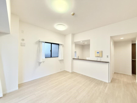 ���̑����� �������Ƒ��̏Ί炪���ӂ��A���났�̋��