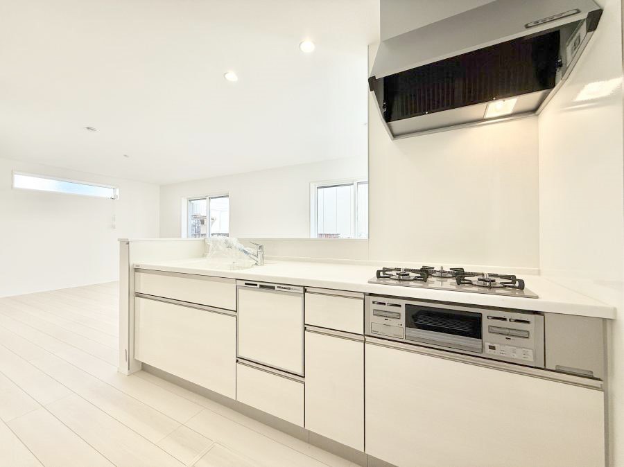 �L�b�`�� �������V���v���Ŕ������S�n�悢���Ԃ𐶂ރL�b�`�����