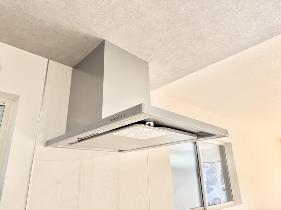 ���̑����� �ݔ����t�[�h�ɕ����Ă���ׁA���������C��ɗU������A�����I�ɔr�����ł��܂�