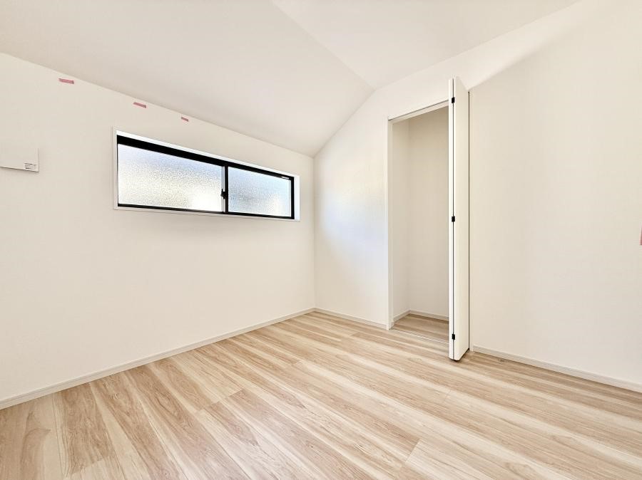 �q������ �������v���C�x�[�g��ԂƂ��ĐÂ��ŗ�������������񋟂��Ă���܂�