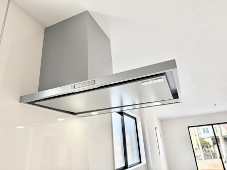 ���̑����� �ݔ����������̏��C����������C��ɗU������A�����I�ɔr�����ł��܂��B