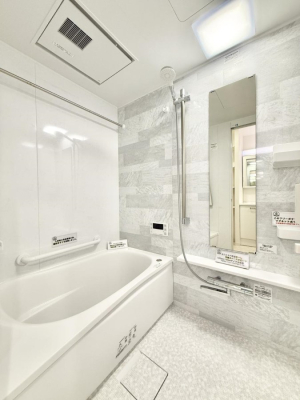 ���� �������������A������芰����o�X���[��