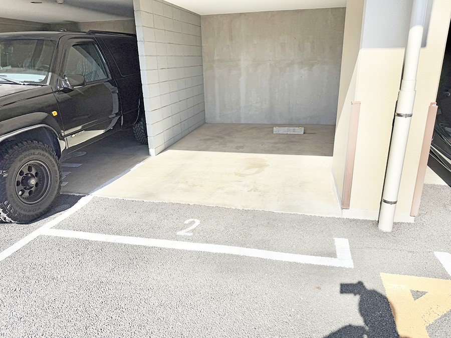 ���ԏ� �O�ρ������̒��Ԃ����K��