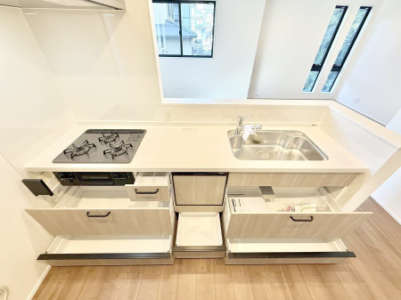 �L�b�`�� �������Ƒ����J��[�߂�A������̂���L�b�`��