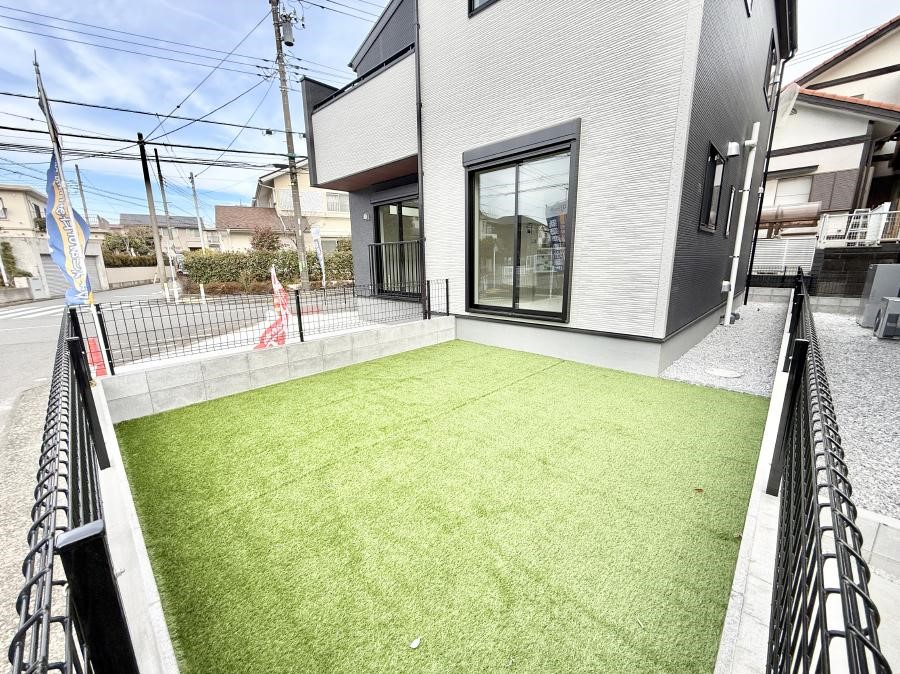 ���̑� �O�ρ��~�n���ɂ�Ƃ肠��΂̃X�y�[�X������A���₩�ȕ��͋C�ł�