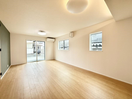 ���r���O ���������ƕ���������A�����b�N�X�ł�����