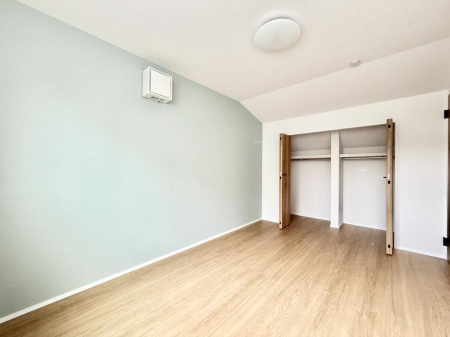 ���̑����� �������D��ŉ��₩�Ȏ��Ԃ��������