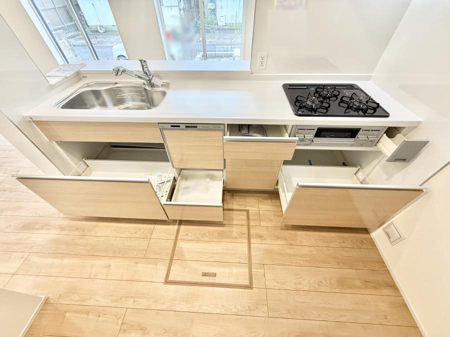 �L�b�`�� �����������������Ɗy�����Ȃ�A���K�ȃL�b�`�����