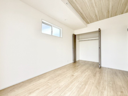 �Q�� ���������̔z�u��ʋC���̗ǂ��݌v�ŕ����̋�C�������炸�A��ɐV�N�ȋ�C������܂�