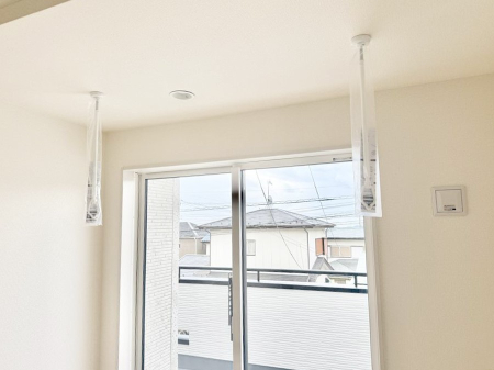 ���̑����� �ݔ����V��⎞�Ԃ��C�ɂ������󕨂������A���O������ߗނ����܂��B