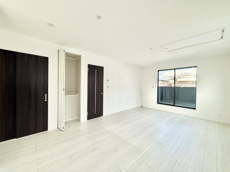 ���̑����� �������Ƒ��̏Ί炪���ӂ��A���났�̋��