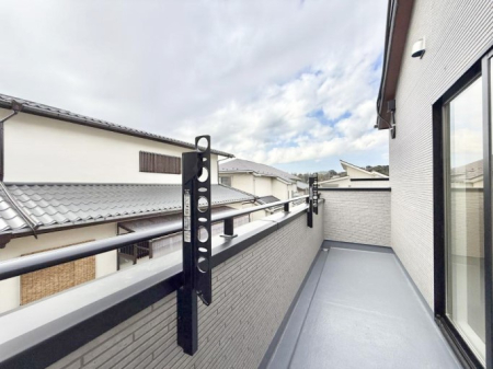 �o���R�j�[ ������ ��𒭂߂Ȃ���A�ق��ƈꑧ������ʂȋ��