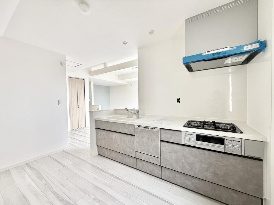 �L�b�`�� �������Ƒ����J��[�߂�A������̂���L�b�`��