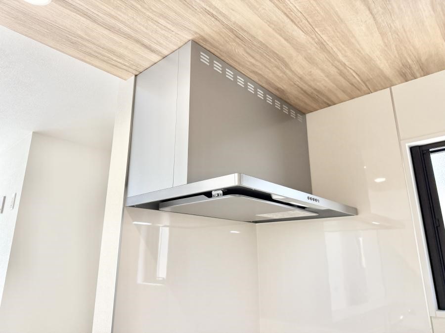 ���̑����� �ݔ����������̏��C����������C��ɗU������A�����I�ɔr�����ł��܂��B