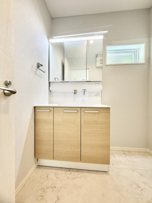 ���ʑ�E���ʏ� �������Ƒ��݂�Ȃ��g���₷���z�u�ł�