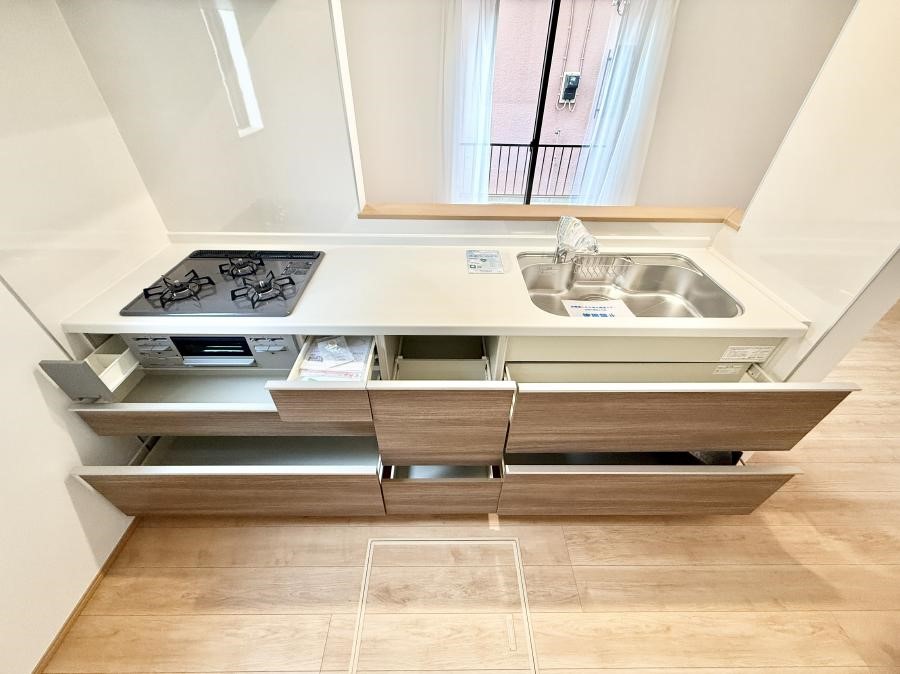 �L�b�`�� �������A�C�f�A�L����A�N���G�C�e�B�u�ȗ������