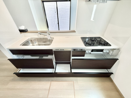 �L�b�`�� �����������������Ɗy�����Ȃ�A���K�ȃL�b�`�����