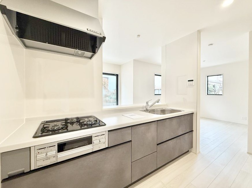 �L�b�`�� ����