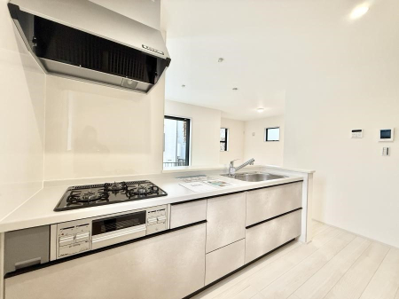 �L�b�`�� ����