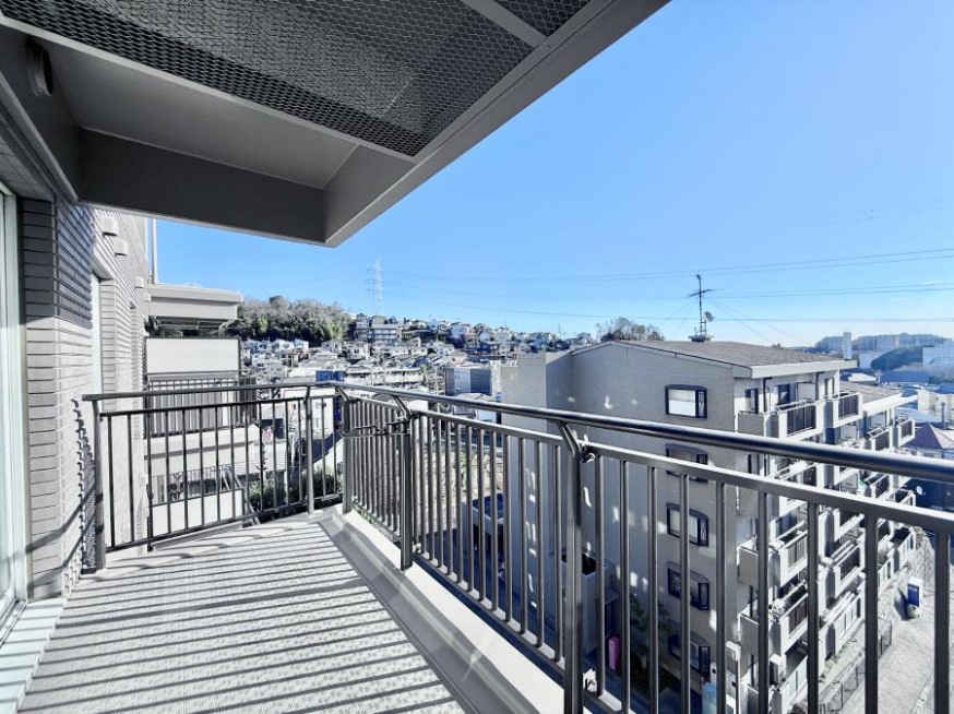 �o���R�j�[ ������ ��𒭂߂Ȃ���A�ق��ƈꑧ������ʂȋ��