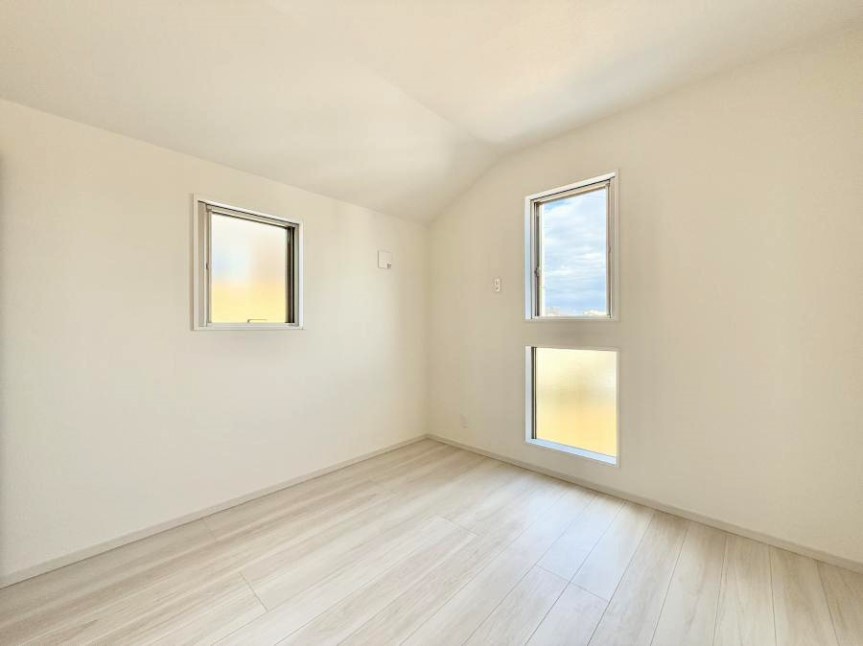 �q������ ����