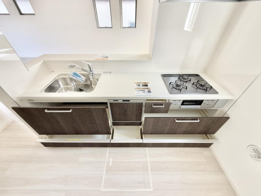 �L�b�`�� ����