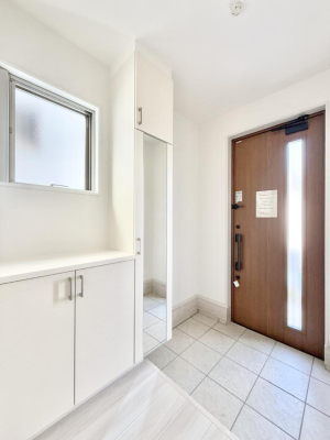 ���� ����