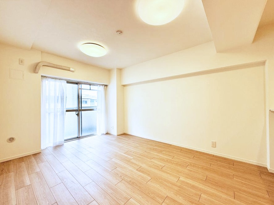 ���r���O ���������R�Ɖ�b�����܂��A�S�n�悢�ЂƂƂ�