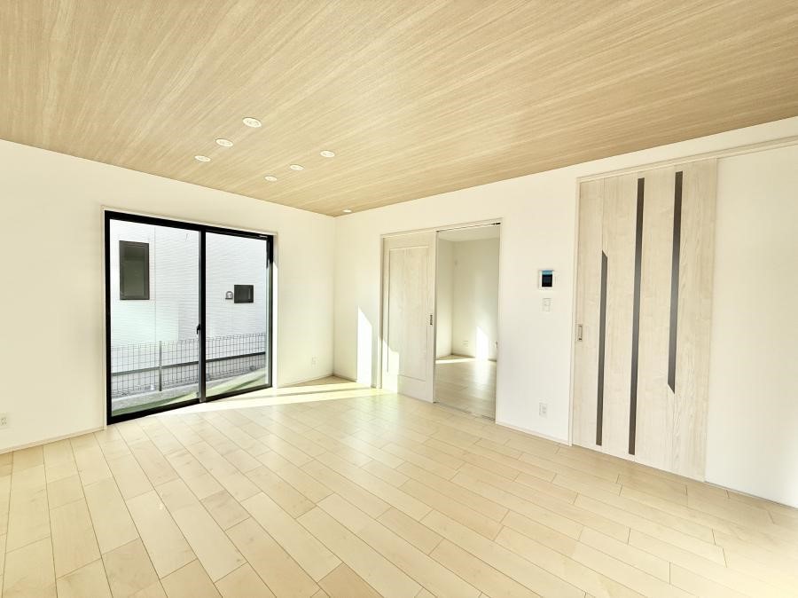 ���̑����� �������Ƒ��̏Ί炪���ӂ��A���났�̋��