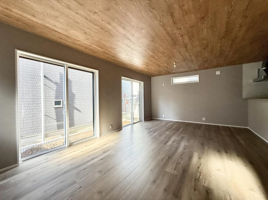 ���r���O ���������ƕ���������A�����b�N�X�ł�����