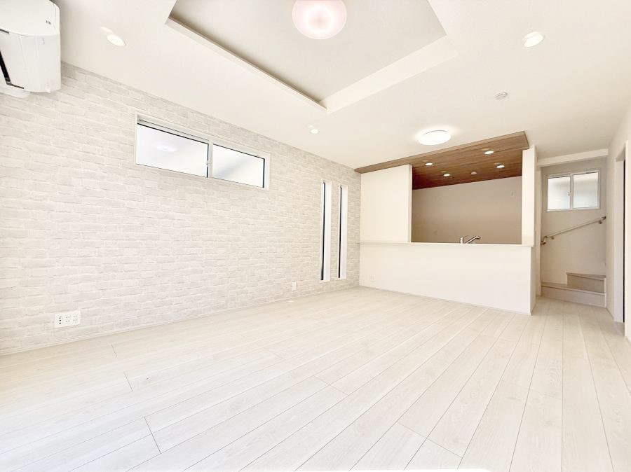 ���r���O �������S���������ꏊ�A�������߂����郊�r���O