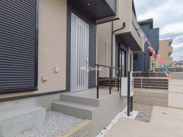 ���� �O��