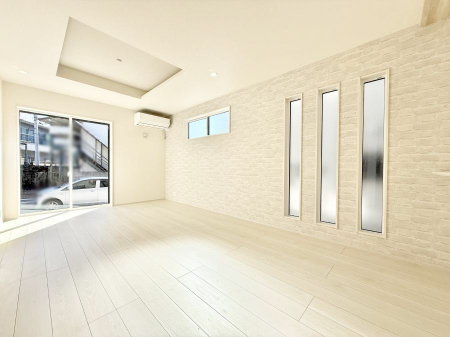 ���r���O �������V���v���������ґ�A��؂Ȑl�Ɖ߂����S���قǂ�����