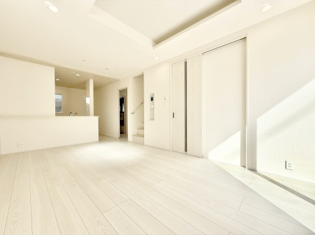 ���r���O ���������ƕ���������A�����b�N�X�ł�����