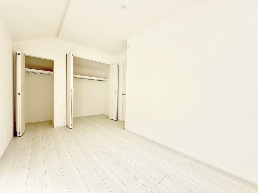 ���̑����� �������D��ŉ��₩�Ȏ��Ԃ��������