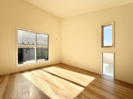 �Q�� ���������̔z�u��ʋC���̗ǂ��݌v�ŕ����̋�C�������炸�A��ɐV�N�ȋ�C������܂�