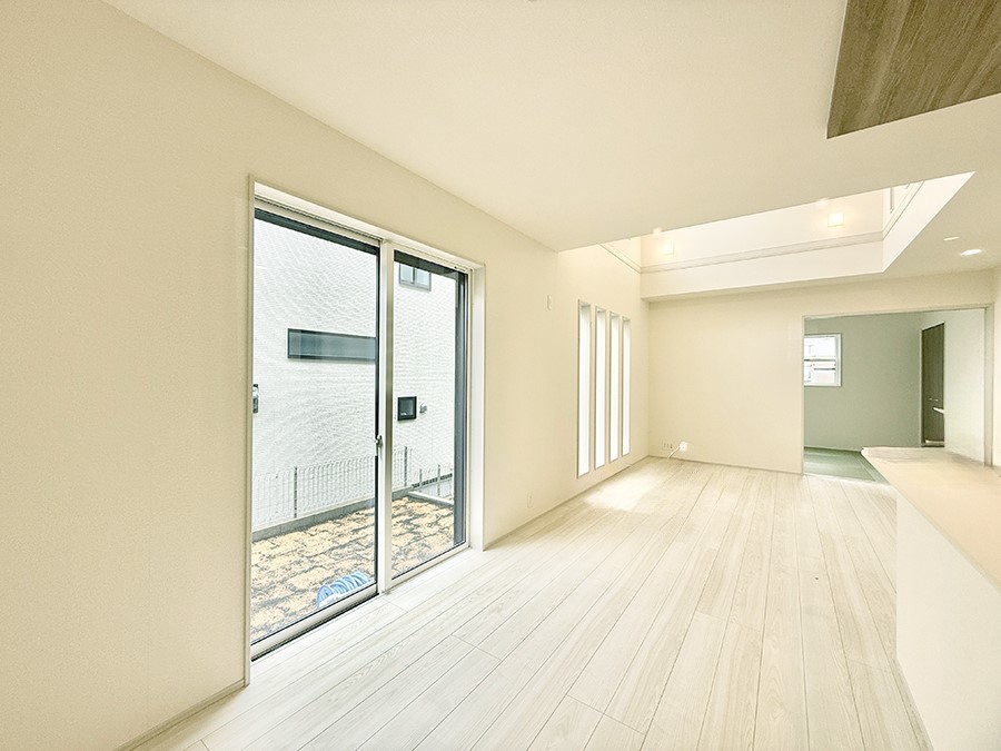 ���r���O ���������C�ɓ���̏ꏊ�ŁA�̂�т�Ƃ������Ԃ�