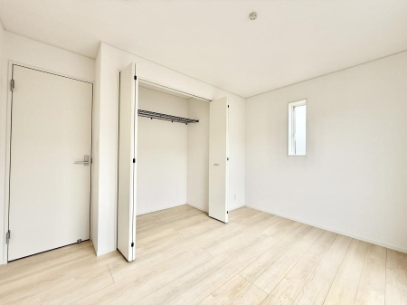 �Q�� ���������̔z�u��ʋC���̗ǂ��݌v�ŕ����̋�C�������炸�A��ɐV�N�ȋ�C������܂�