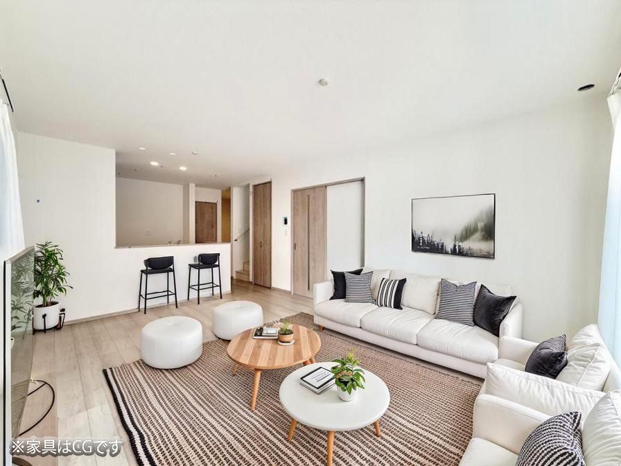 ���r���O ���������났�ƏΊ炪�W�܂�A�S���܂郊�r���O