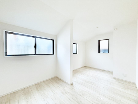 ���̑����� �������D��ŉ��₩�Ȏ��Ԃ��������